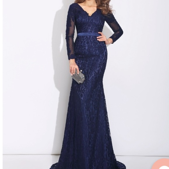 navy blue long sleeve lace dress